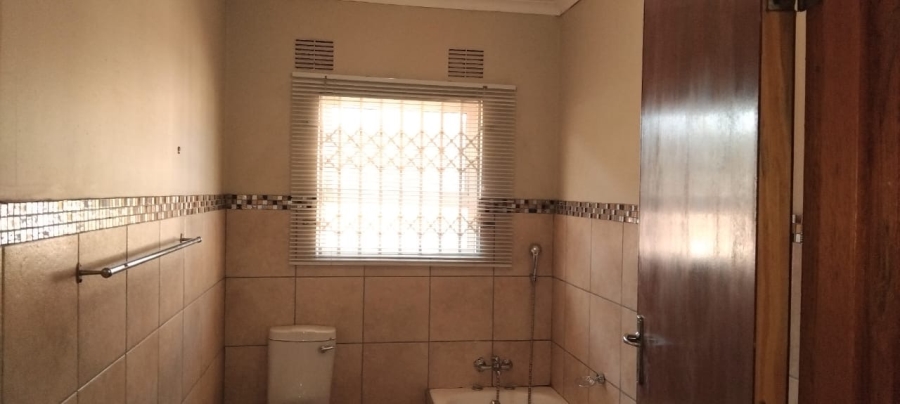 4 Bedroom Property for Sale in Haven Hills Eastern Cape